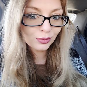 Meet your Posher, Lanay